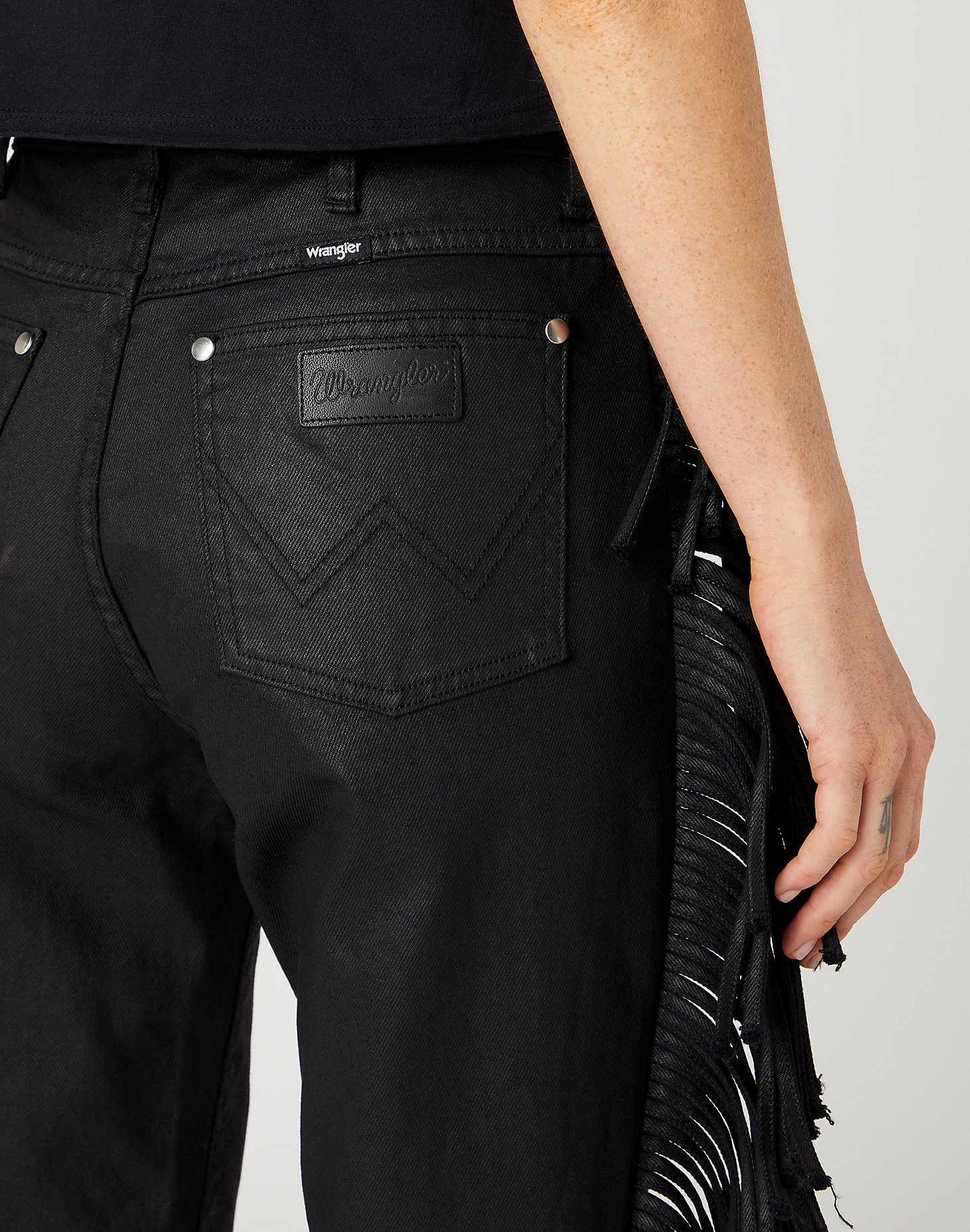 FENDER X WRANGLER® Westward Jeans in Black alternative view 5