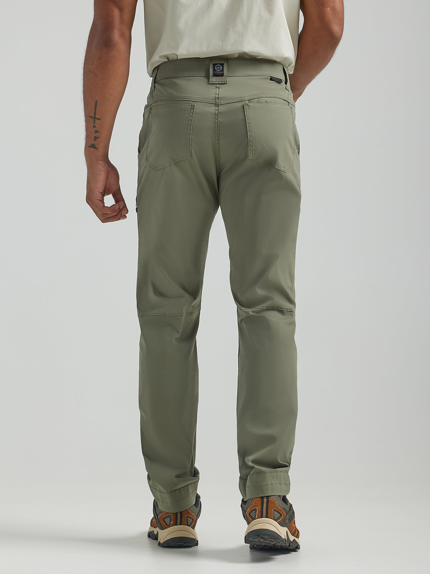 Sustainable Utility Pant in Dusty Olive alternative view 2