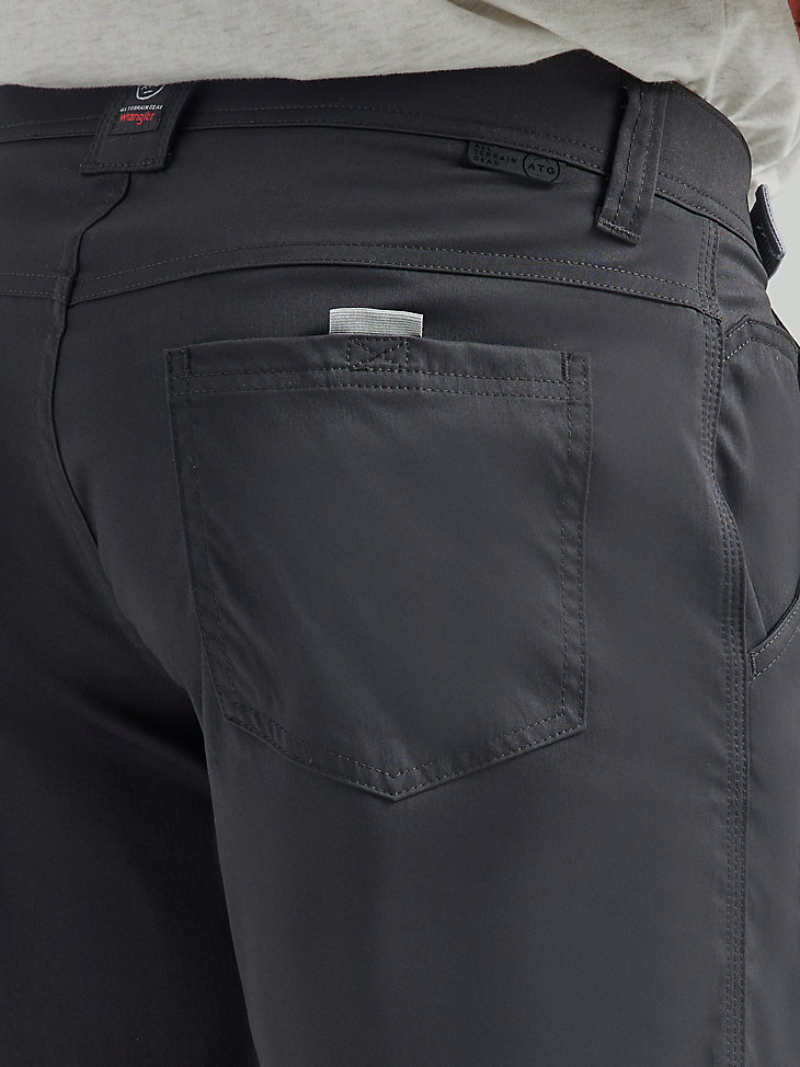 8 Pocket Belted Short in Black alternative view 5