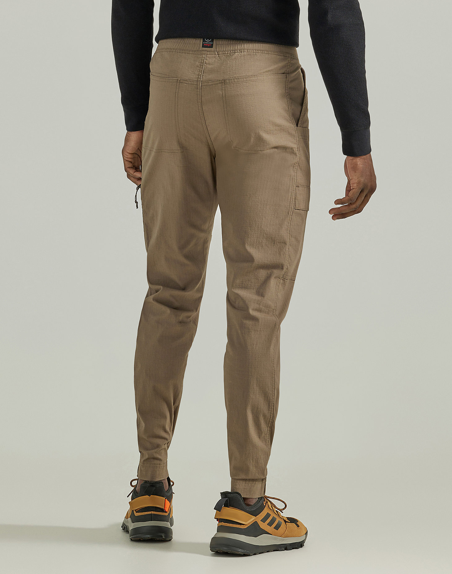 Pull On Tapered Pant in Bungee Cord alternative view 1