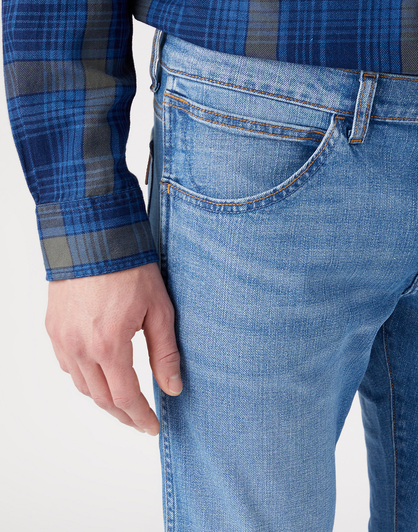 Bryson Jeans in Halt alternative view 3