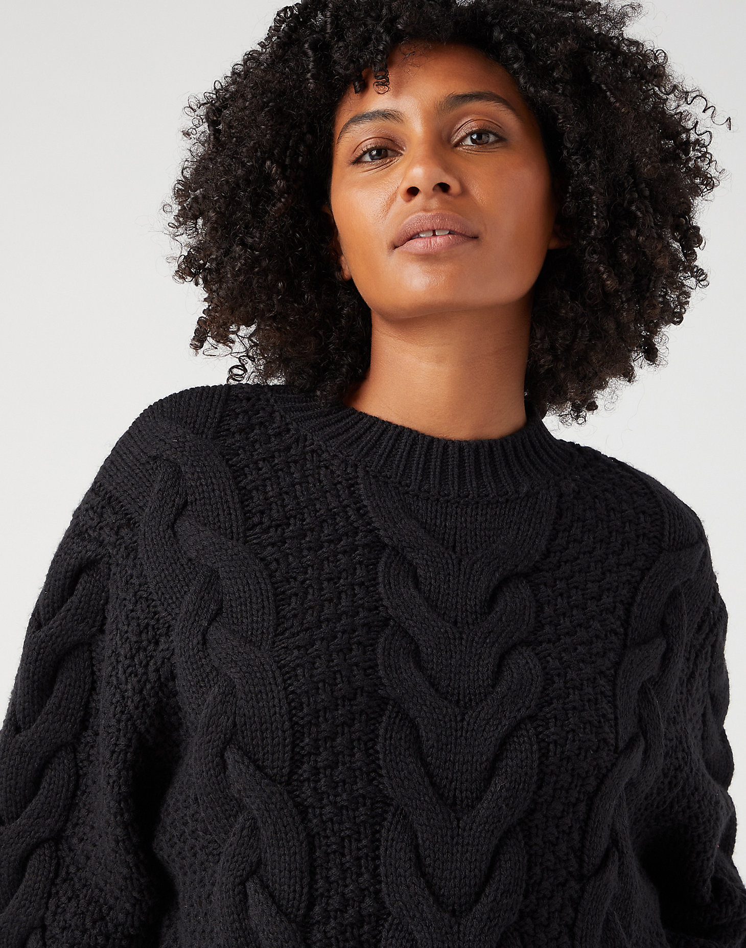 Crew Neck Cable Knit in Black alternative view 3