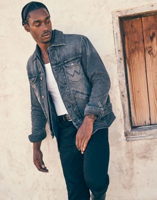 Black wrangler denim store jacket