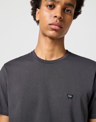 Sign Off Tee in Faded Black alternative view 4