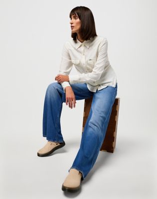 World Wide Jeans in Promises Kept alternative view 3