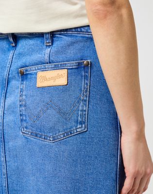 Denim Maxi Skirt in Once Loved alternative view 4