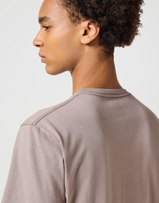 Graphic Tee in Iron alternative view 2