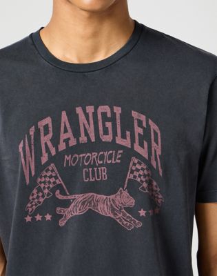 Graphic Tee in Faded Black alternative view 3