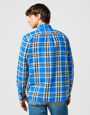 Blue Bell 2 Pocket Relaxed Shirt in Blue alternative view 3