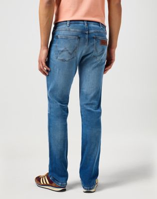 Wrangler Greensboro Medium Stretch Mid Authentic Wash Size 31 x32
 