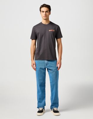 Big Graphic Tee in Faded Black alternative view 2