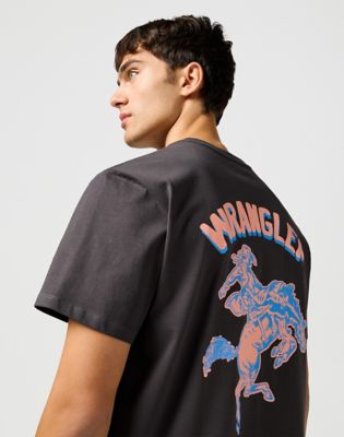 Graphic Tee in Faded Black alternative view 4