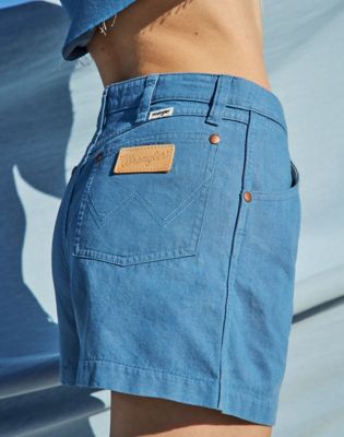 Wrangler Pleated Short Cotton Candy Blue Size 30
 