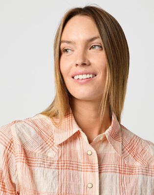 Clean Western Shirt in Vintage White alternative view 5
