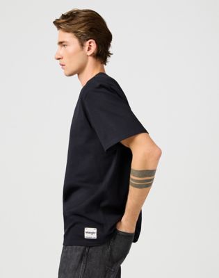 Short Sleeve Solid Tee in Black alternative view 3