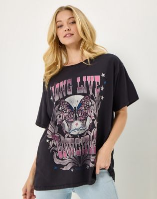 Wrangler x Lainey Wilson Long Live Cowgirls Oversized Tee in Long Live Cowgirls alternative view