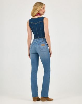 Wrangler x Lainey Wilson Baskin Blue Boot Huggers in Wrangler Blue Wash alternative view