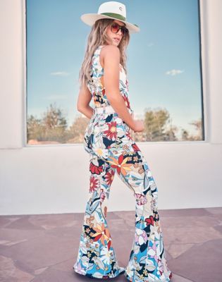 Wrangler x Lainey Wilson Blooming Belle Jumpsuit in Floral alternative view