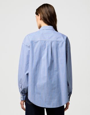 Relaxed Cool Girl Blouse in Dusty Blue alternative view