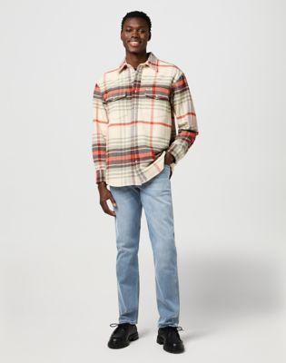 Greensboro Low Stretch Straight Jean in Grey Light alternative view 4