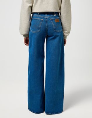 Canyon Loose Jean in Gentle Sky alternative view