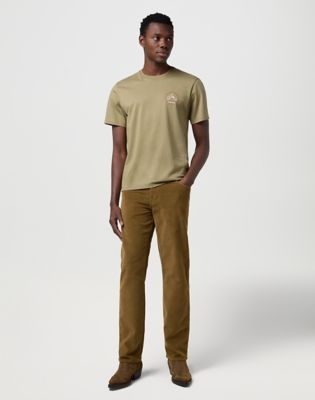 Regular Small Graphic Tee in Aloe alternative view 2