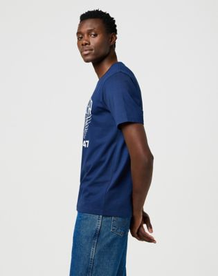 Regular Americana Tee in Navy alternative view 4