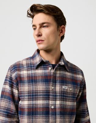 Regular Brushed 1 Pocket Shirt in Navy Birch alternative view 3