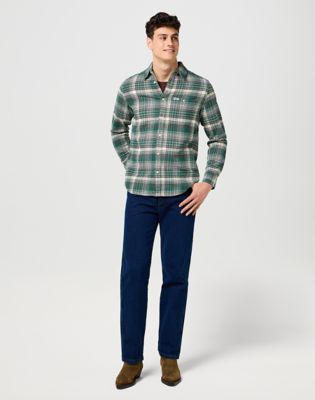 Regular Brushed 1 Pocket Shirt in Green Birch alternative view 2