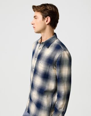 Regular 1 Pocket Indigo Shirt in Dusty Blue alternative view 6