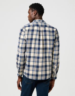 Regular 1 Pocket Indigo Shirt in Light Indigo alternative view