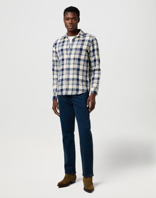 Regular 1 Pocket Indigo Shirt in Light Indigo alternative view 2