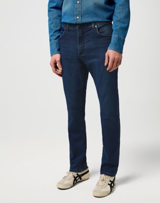 Wrangler Larston High Stretch Slim Tapered Jean Nomad
