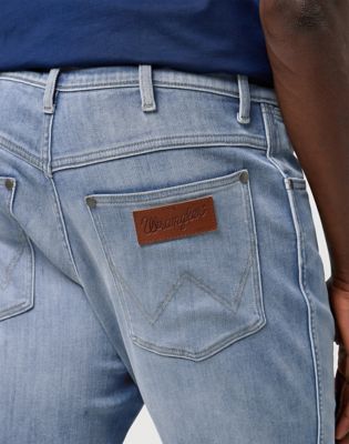 River Tapered Jean in Grey Light alternative view 4