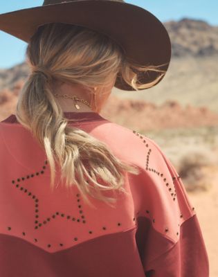 Wrangler x Lainey Wilson Studded Western Crew in Stars alternative view 2