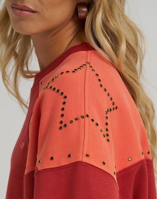 Wrangler x Lainey Wilson Studded Western Crew in Stars alternative view 6