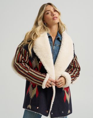 Wrangler x Lainey Wilson Lainey Coat in Jacquard alternative view 2