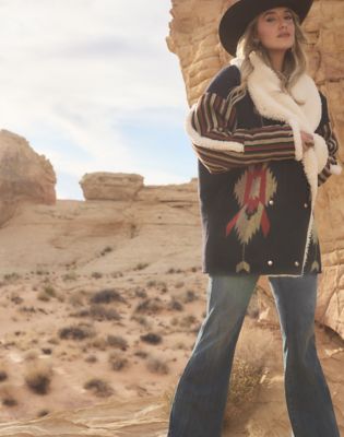 Wrangler x Lainey Wilson Lainey Coat in Jacquard alternative view 7