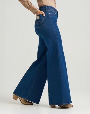 Wrangler x Lainey Wilson Cheeky Wide Leg Jean | Women | Wrangler®