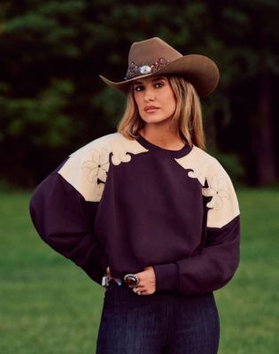 Wrangler Wrangler x Lainey Wilson Lainey Crew Neck brązowy