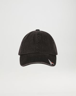 Wrangler x ROA Aero 6 Panel Cap | Shop the Look | Wrangler®