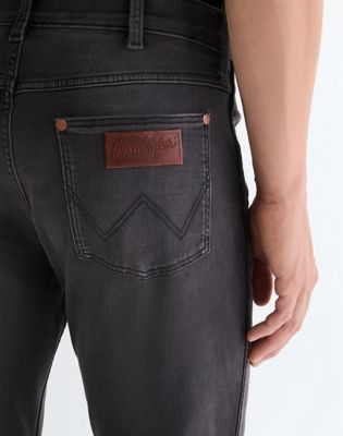 Greensboro Straight High Stretch Jean in Raven Ash