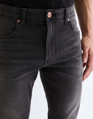 Greensboro Straight High Stretch Jean in Raven Ash