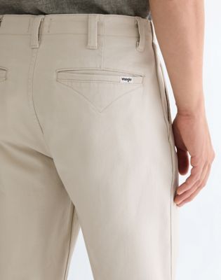 Regular Chino Short in Pelican