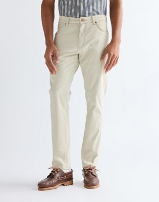 Wrangler Larston obcisłe Tapered Lightweight Trousers Pelican