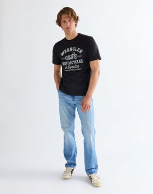 Regular Americana Tee in Black