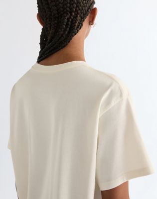 Relaxed Girlfriend Tee in Worn White