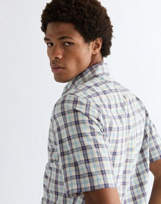Regular Lightweight One Pocket Shirt in Forget Me Not