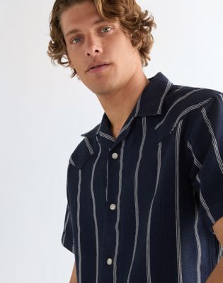 Relaxed W Resort Shirt in Navy White