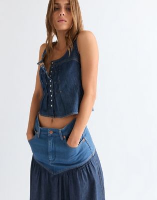 Slim Lightweight Pleated Corset Top in Lone Rider